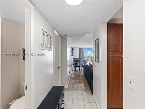 2801 NE 183rd Street Aventura FL 33160