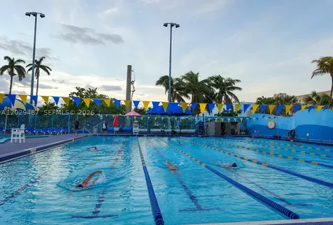 945 Michigan Avenue Miami Beach FL 33139
