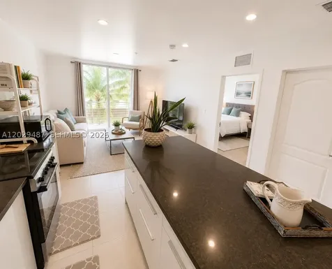 945 Michigan Avenue Miami Beach FL 33139