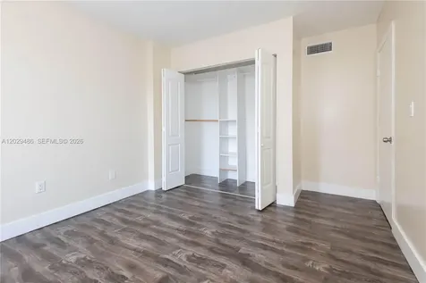 300 NW 42nd Avenue Miami FL 33126