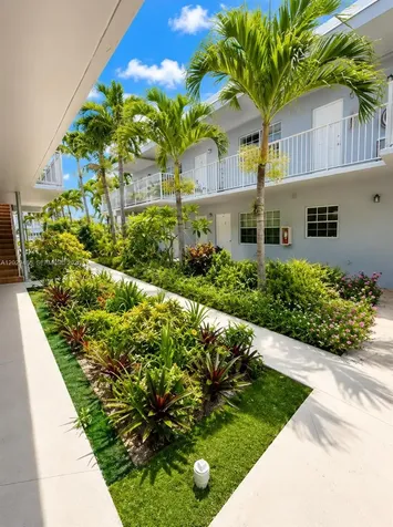 Miami Beach FL 33141