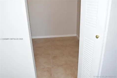 8260 SW 210th Street Cutler Bay FL 33189