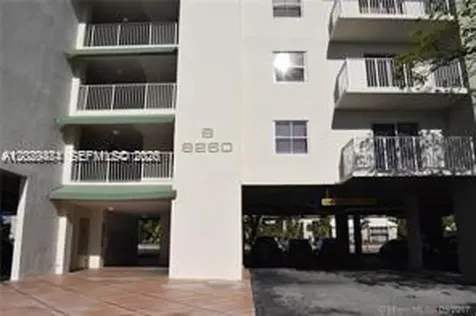 8260 SW 210th Street Cutler Bay FL 33189
