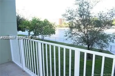 8260 SW 210th Street Cutler Bay FL 33189