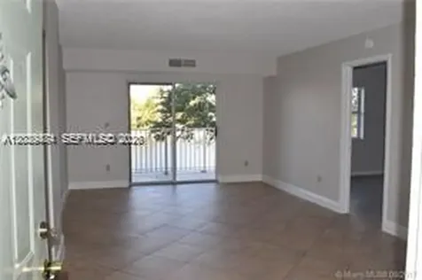 8260 SW 210th Street Cutler Bay FL 33189