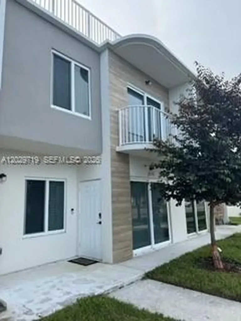 25779 SW 144th Avenue Homestead FL 33032