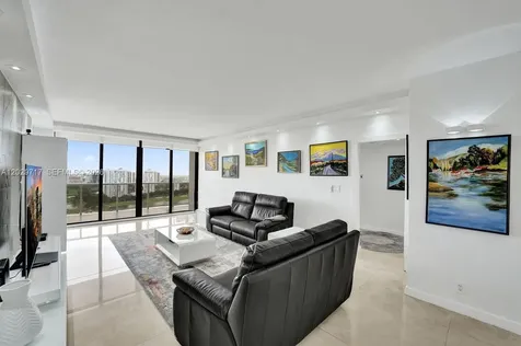 20281 E Country Club Drive Aventura FL 33180