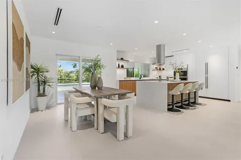 19721 NE 23rd Avenue Miami FL 33180