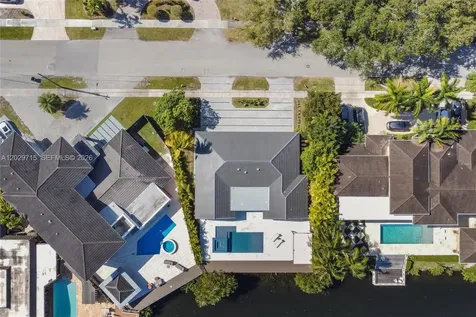 19721 NE 23rd Avenue Miami FL 33180