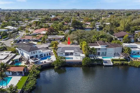19721 NE 23rd Avenue Miami FL 33180