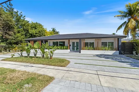 19721 NE 23rd Avenue Miami FL 33180