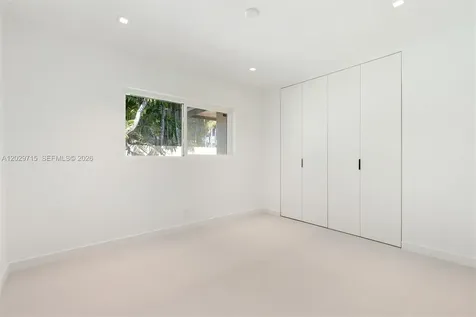 19721 NE 23rd Avenue Miami FL 33180