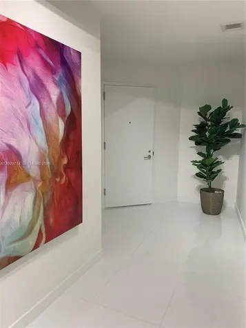 851 NE 1st Avenue Miami FL 33132