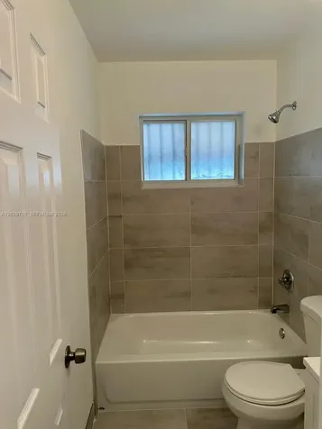 7073 SW 4th Street Miami FL 33144