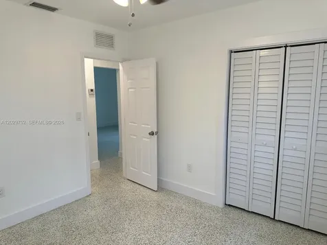 7073 SW 4th Street Miami FL 33144