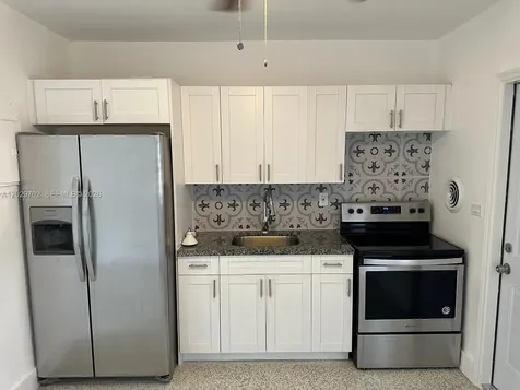7073 SW 4th Street Miami FL 33144