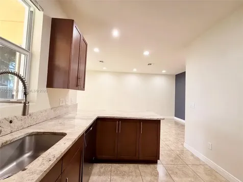 6950 Long Pine Circle Coconut Creek FL 33073