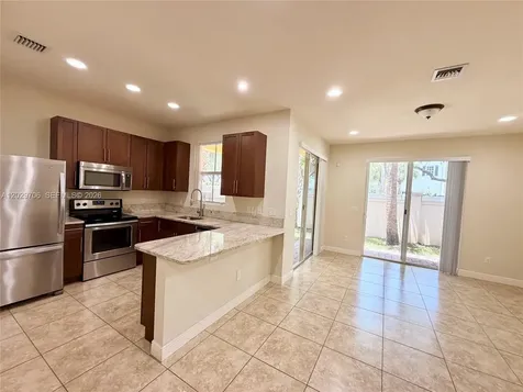 6950 Long Pine Circle Coconut Creek FL 33073