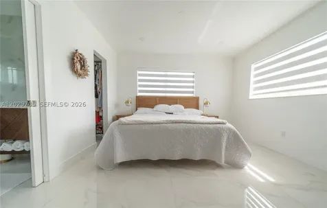 1900 SW 83rd Avenue Miami FL 33155