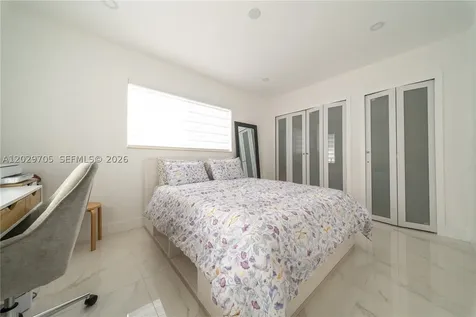 1900 SW 83rd Avenue Miami FL 33155