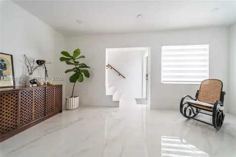 1900 SW 83rd Avenue Miami FL 33155