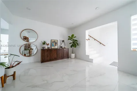 1900 SW 83rd Avenue Miami FL 33155