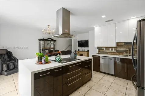 8741 NW 110th Avenue Doral FL 33178