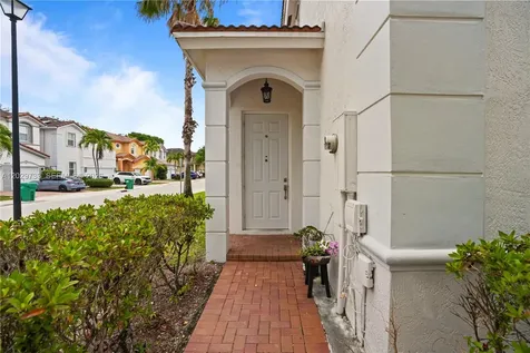 8741 NW 110th Avenue Doral FL 33178