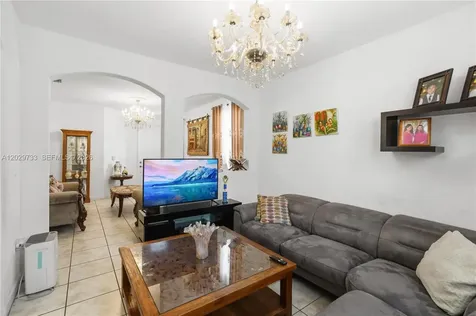 8741 NW 110th Avenue Doral FL 33178