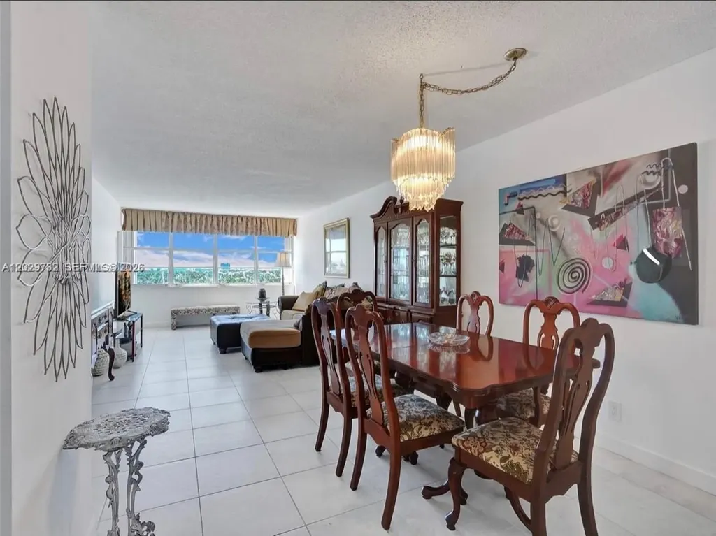 1160 N Federal Highway Fort Lauderdale FL 33304