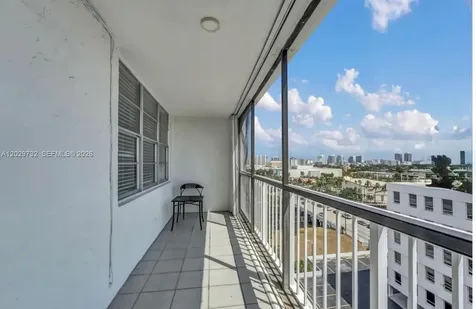 1160 N Federal Highway Fort Lauderdale FL 33304