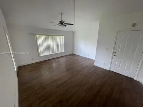 4072 NW 87th Avenue Sunrise FL 33351