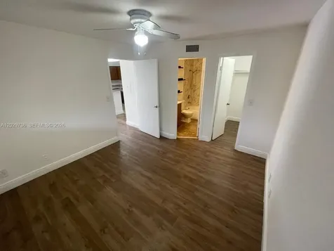 4072 NW 87th Avenue Sunrise FL 33351