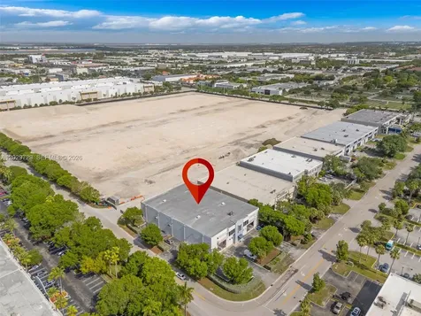 2100 NW 102nd Place Doral FL 33172