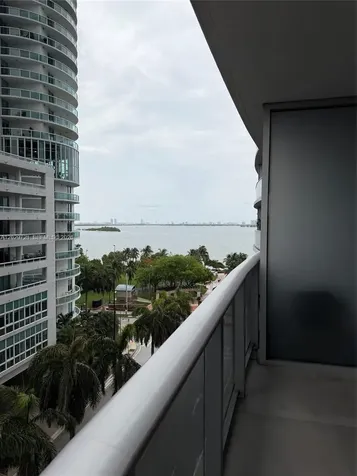 488 NE 18th Street Miami FL 33132