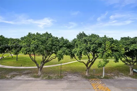 6060 S Falls Cir Drive Lauderhill FL 33319