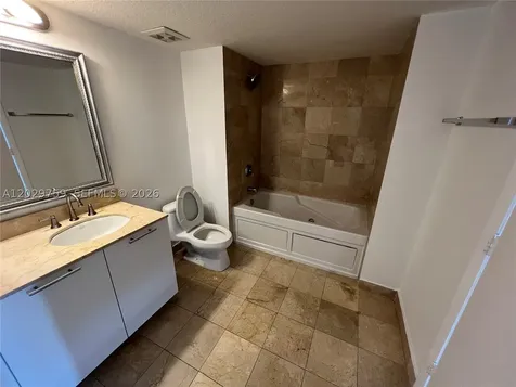1800 N Bayshore Drive Miami FL 33132