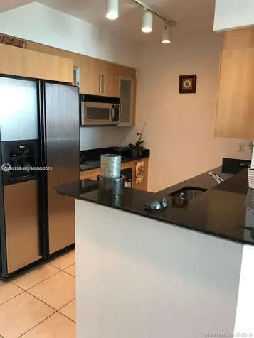 325 S Biscayne Boulevard Miami FL 33131