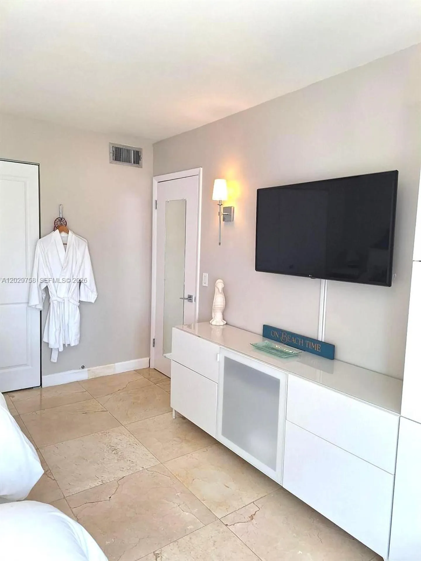 2201 S Ocean Drive Hollywood FL 33019