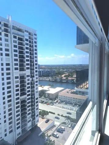 2201 S Ocean Drive Hollywood FL 33019