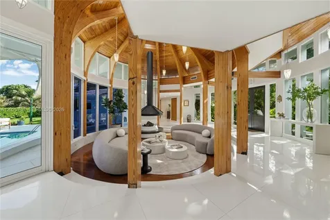 13300 SW 69th Avenue Pinecrest FL 33156