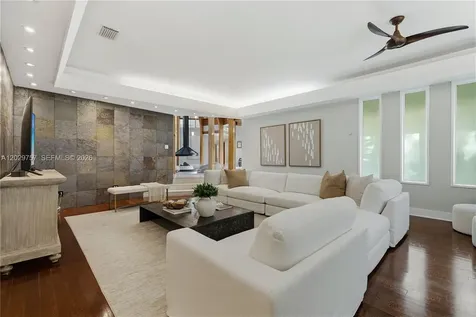 13300 SW 69th Avenue Pinecrest FL 33156