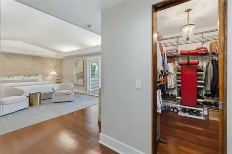 13300 SW 69th Avenue Pinecrest FL 33156