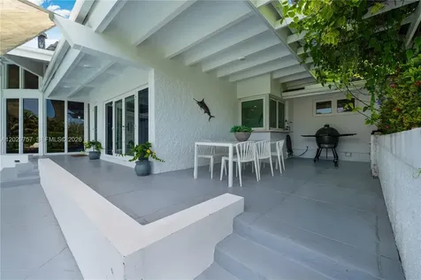13300 SW 69th Avenue Pinecrest FL 33156