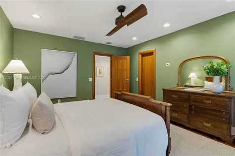 13300 SW 69th Avenue Pinecrest FL 33156