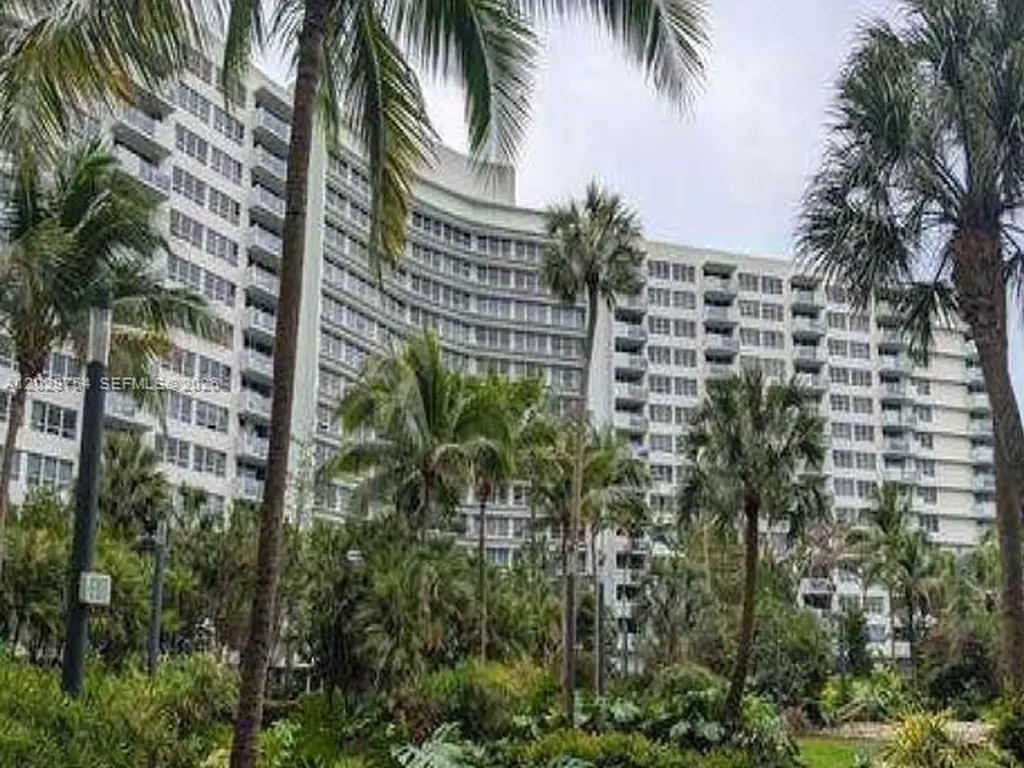 1500 Bay Road Miami Beach FL 33139