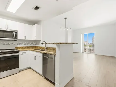 10 Aragon Avenue Coral Gables FL 33134