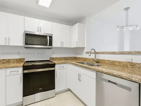 10 Aragon Avenue Coral Gables FL 33134