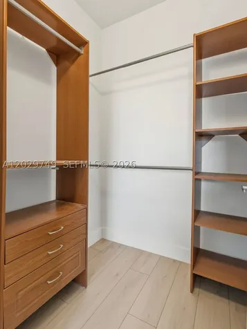 10 Aragon Avenue Coral Gables FL 33134
