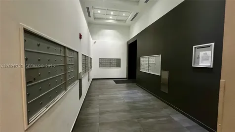 10 Aragon Avenue Coral Gables FL 33134